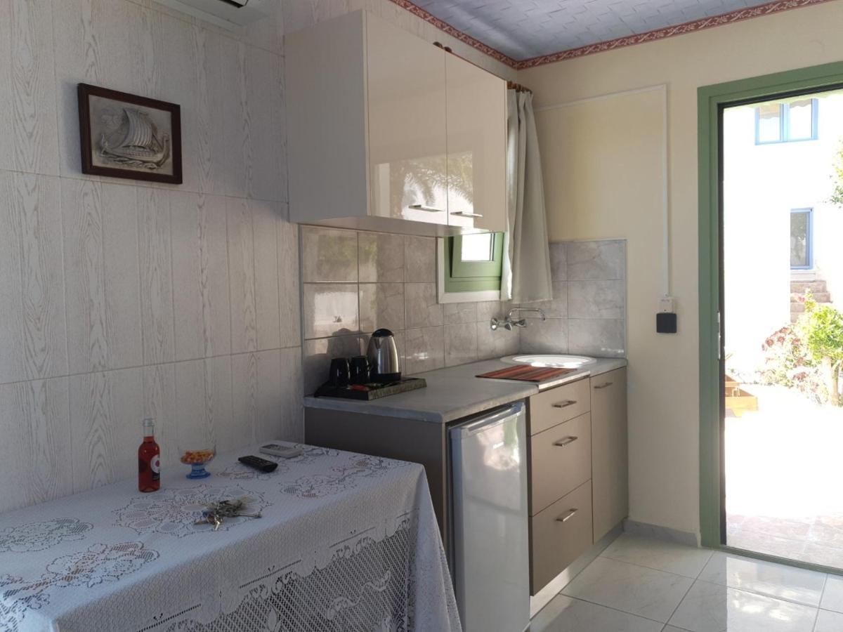 Room Amariliz Hersonissos  Bagian luar foto